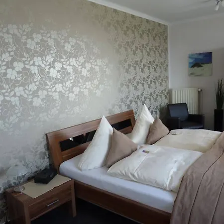 Отель Akzent Strandhotels Seestern, Delphin & Lachs