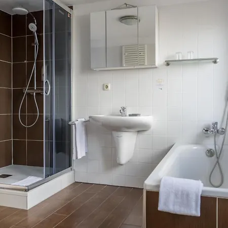 Akzent Strandhotels Seestern, Delphin & Lachs Отель