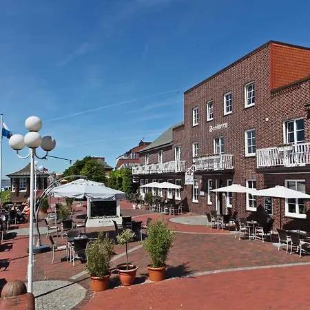 Отель Akzent Strandhotels Seestern, Delphin & Lachs