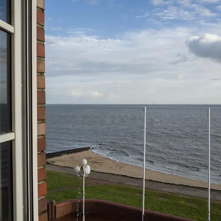 Hotel Akzent Strandhotels Seestern, Delphin&lachs