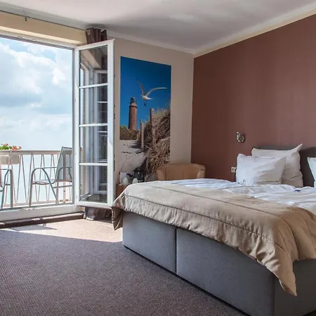 Akzent Strandhotels Seestern, Delphin & Lachs ホテル